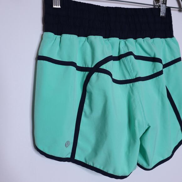 LULULEMON Tracker Short II Stretch Menthol Inkwell Training Active Women's 6 - Picture 10 of 16